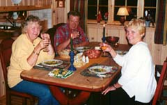 Olav og Gerd inn Vestgo med Tricia